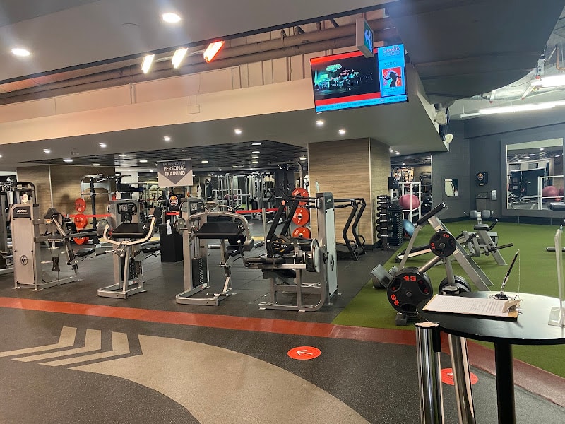 GoodLife Fitness North York Madison Centre