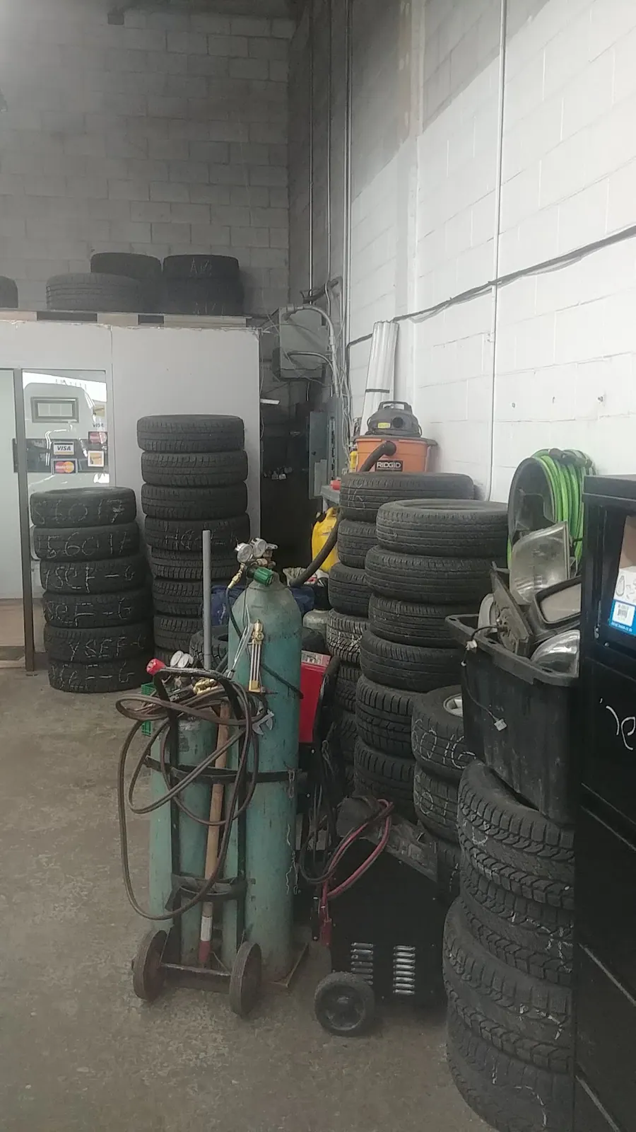 Ike's Auto Repair