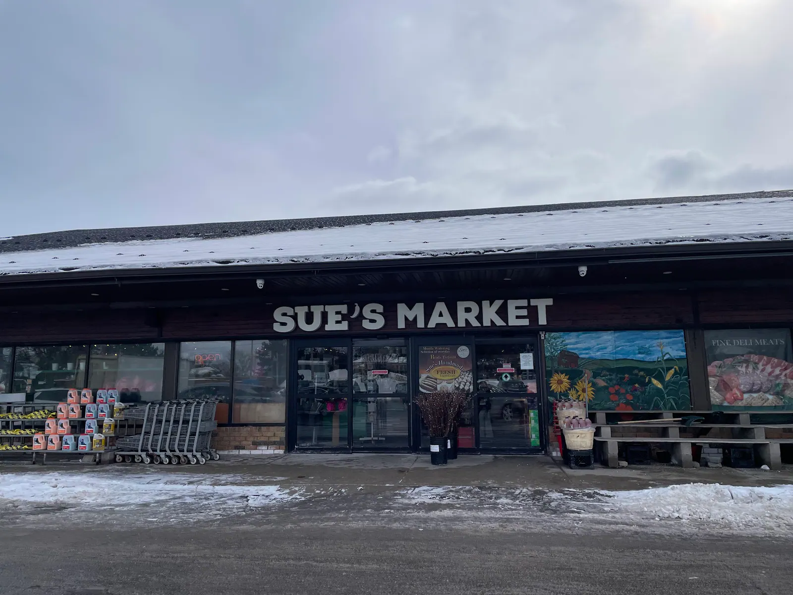 Sue's Market