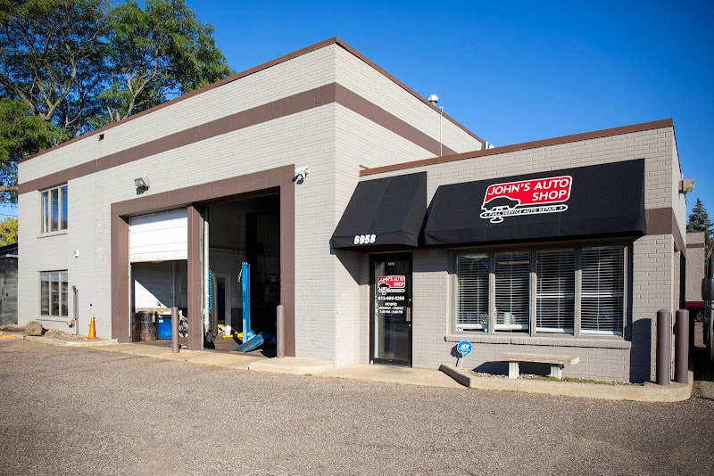 John's Auto Shop