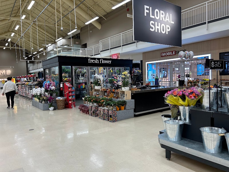 Loblaws High Tech Road