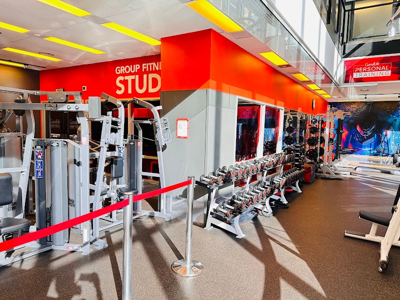 GoodLife Fitness Toronto Bloor and Bay