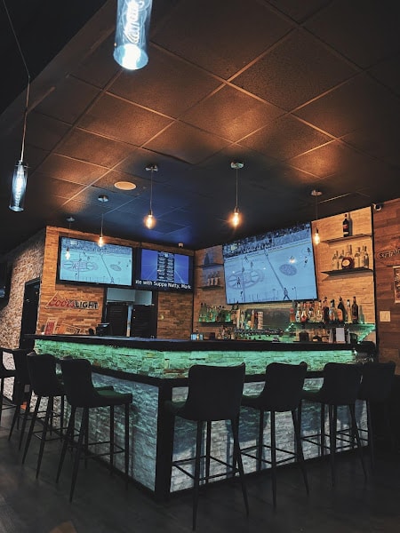 Kings Crown Bar & Grill