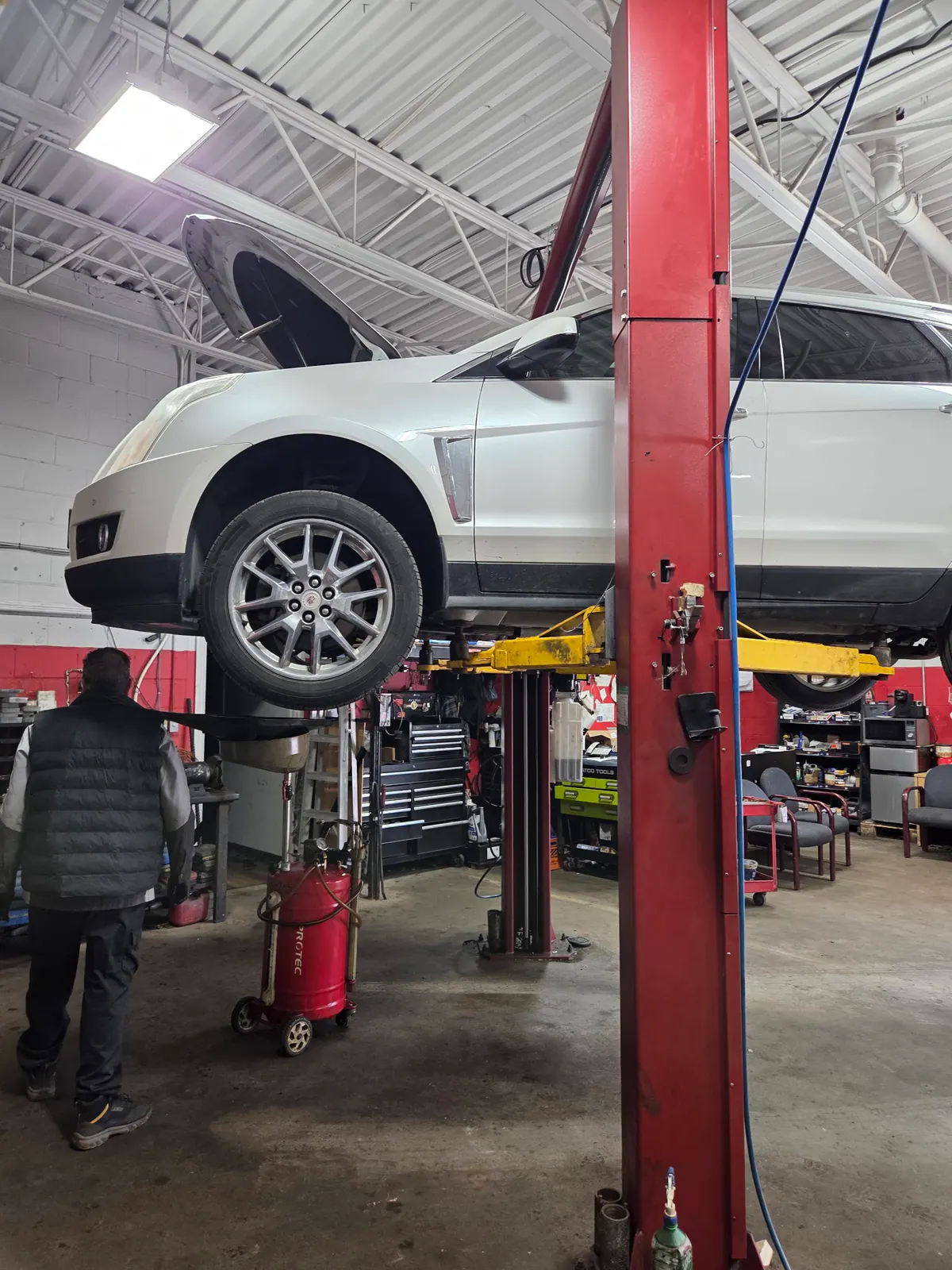 KING & STRACHAN AUTOMOTIVE