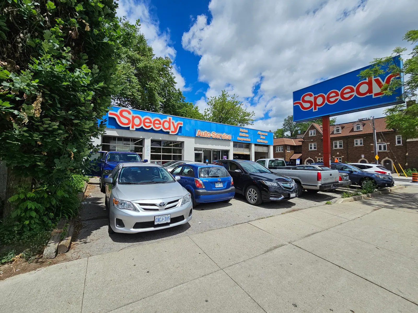 Speedy Auto Service Toronto St. Clair